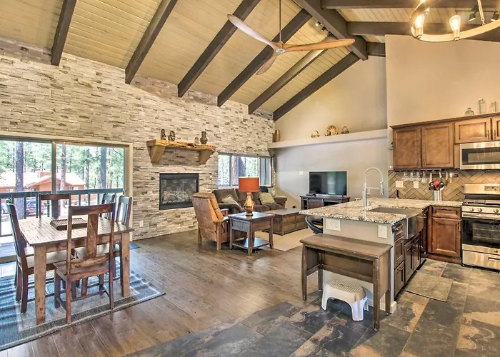 Apartment Cozy Near Golfing And Hiking In Pinetop!
